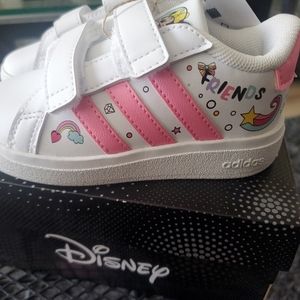 Adidas Minnie Mouse Grand Court Shoes Kids', White, Size 6.5k
